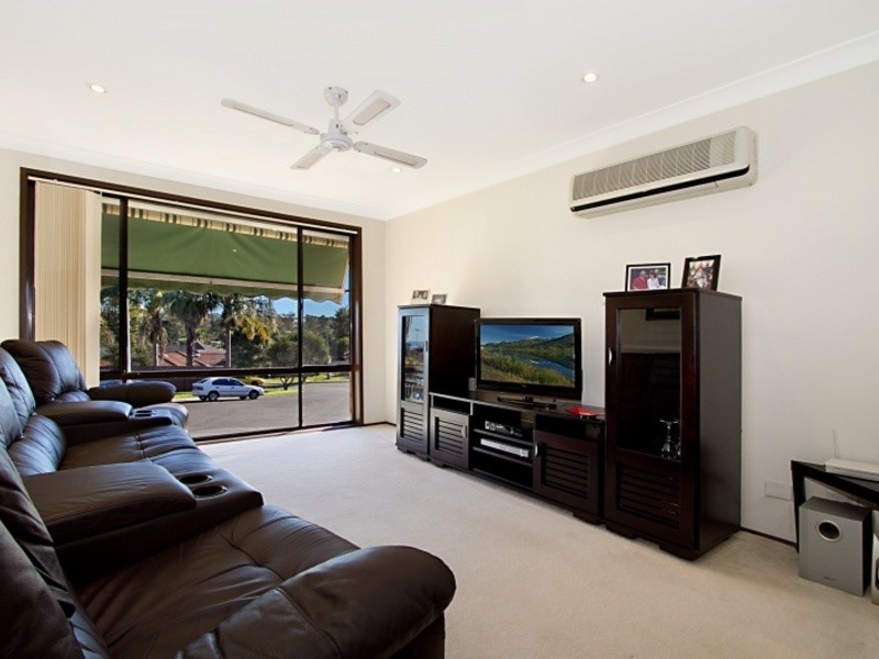 18 Icarus Place, Quakers Hill NSW 2763