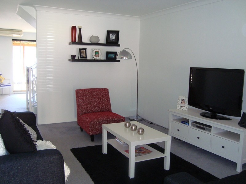 12/81 Lalor Road, Quakers Hill NSW 2763