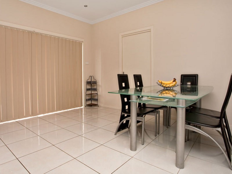 1/1 Ramona Street, Quakers Hill NSW 2763