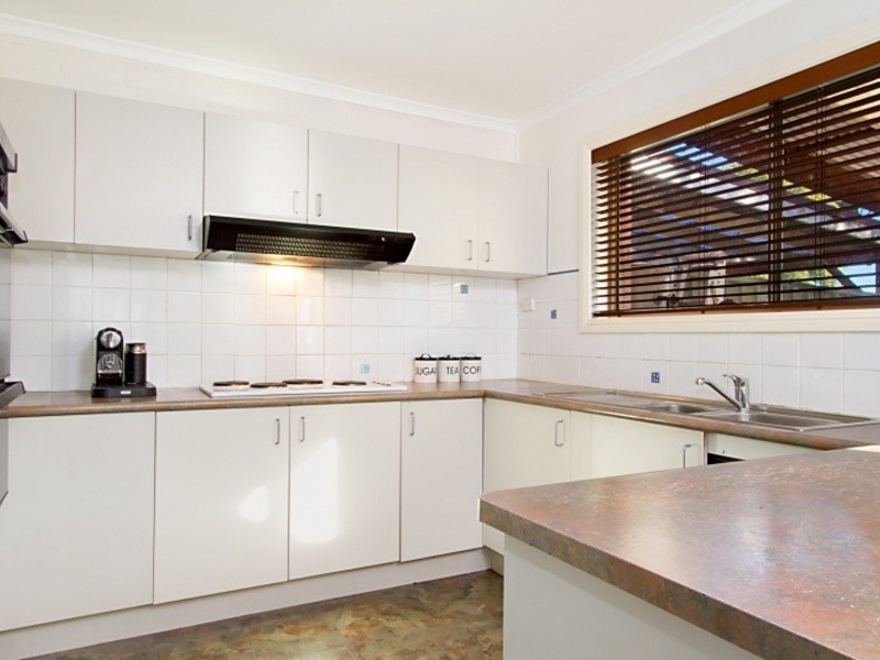 90b Barnier Drive, Quakers Hill NSW 2763