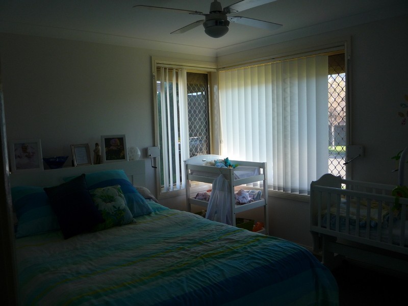 2/34  Manorhouse Blvd, Quakers Hill NSW 2763