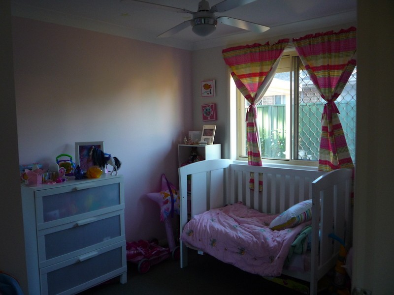 2/34  Manorhouse Blvd, Quakers Hill NSW 2763