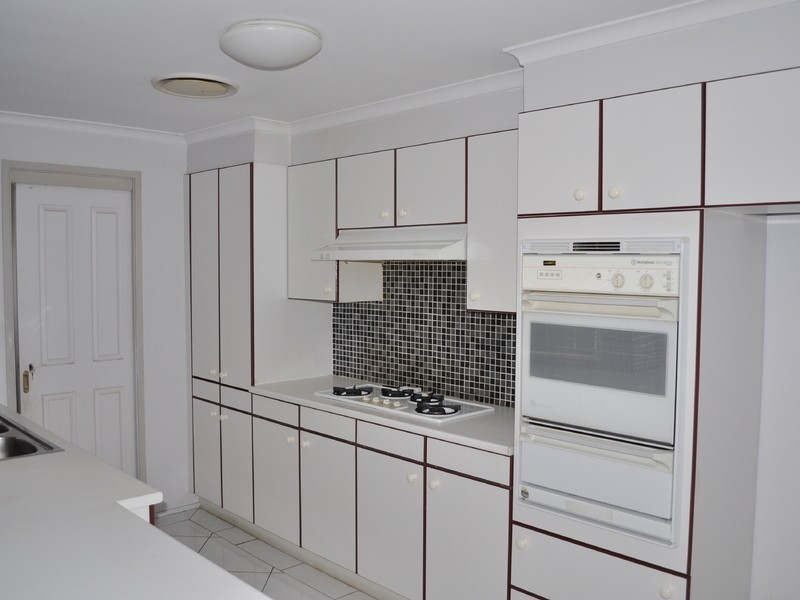 3 Alfred Place, Quakers Hill NSW 2763