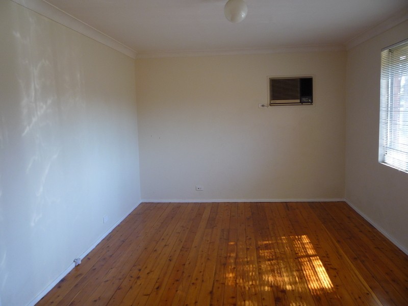 64 Ridgeway Crescent, Quakers Hill NSW 2763