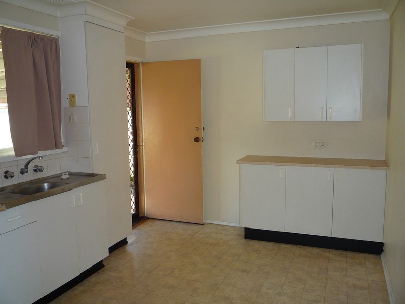 64 Ridgeway Crescent, Quakers Hill NSW 2763