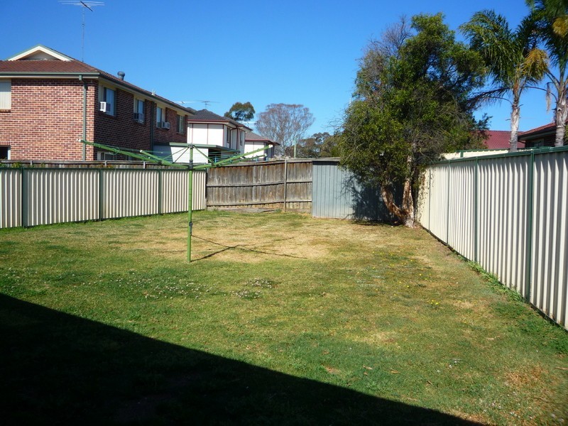 64 Ridgeway Crescent, Quakers Hill NSW 2763