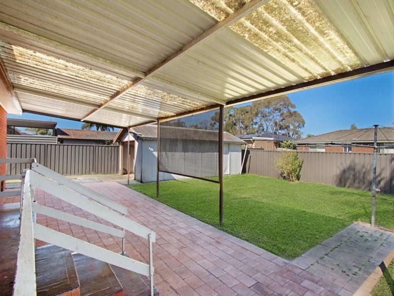 64 Tichborne Drive, Quakers Hill NSW 2763