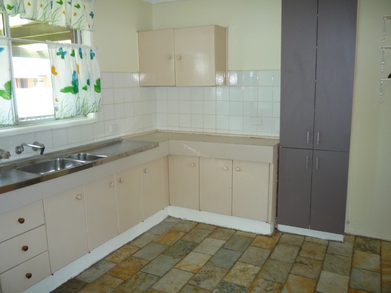 19 Ridgeway Crescent, Quakers Hill NSW 2763