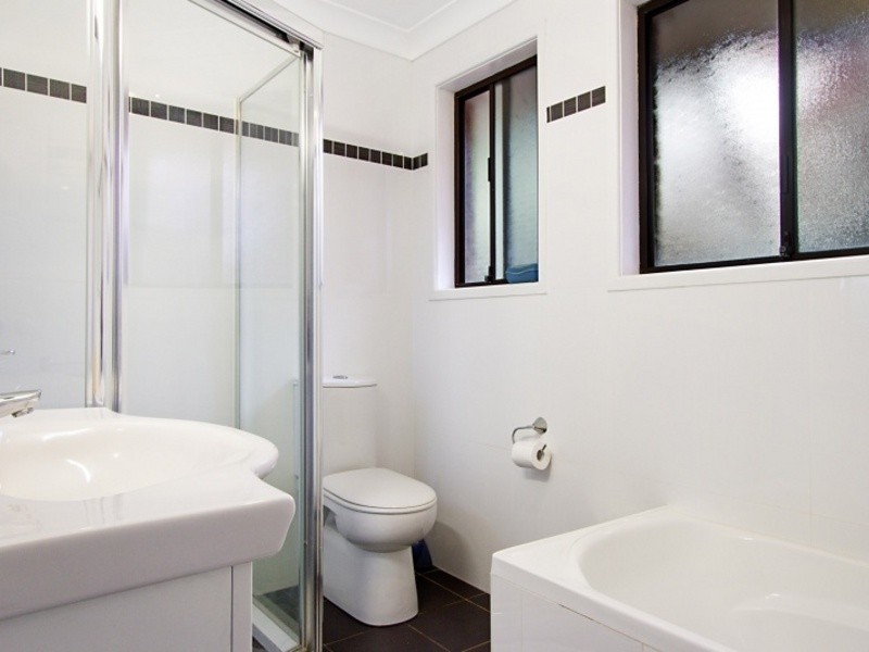 12 Acuba Grove, Quakers Hill NSW 2763