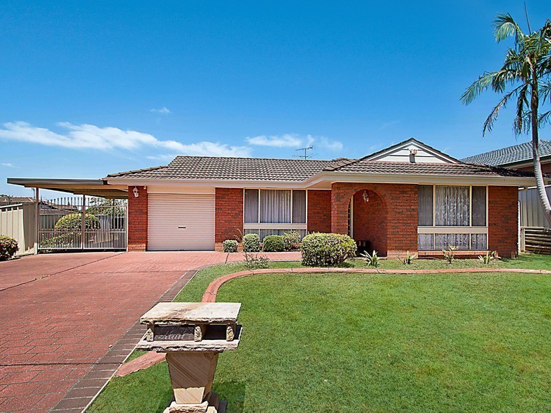 9 Ealing Place, Quakers Hill NSW 2763