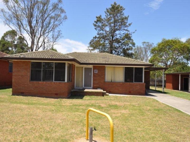 37 Cox Place, Quakers Hill NSW 2763