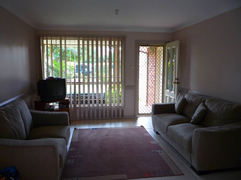 27 Whitehaven Avenue, Quakers Hill NSW 2763