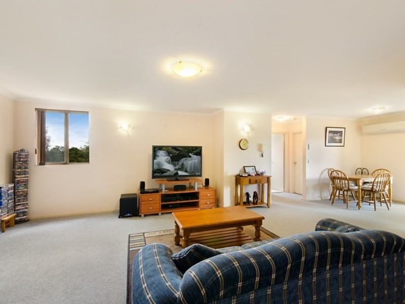 26/25-27 Fourth Avenue, Blacktown NSW 2148