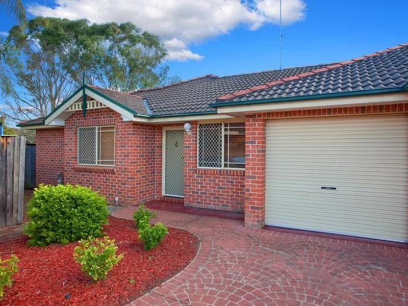 4/27 Manorhouse Blvd, Quakers Hill NSW 2763