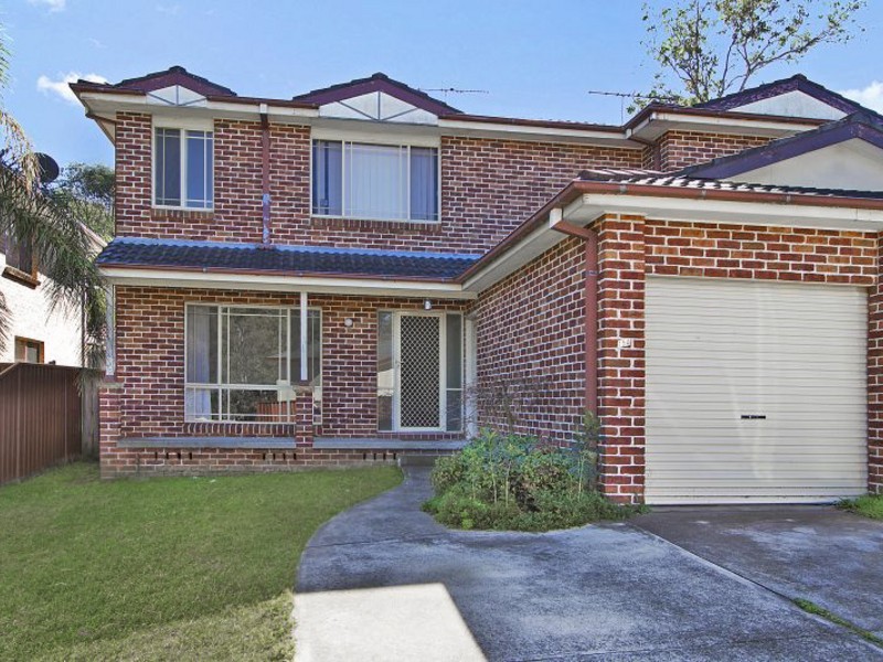 15a Pye Road, Quakers Hill NSW 2763