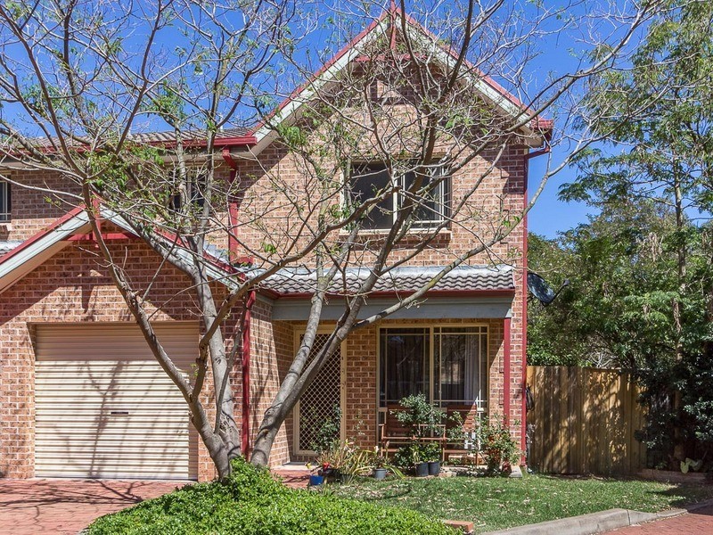 6/8 Hillcrest Road, Quakers Hill NSW 2763