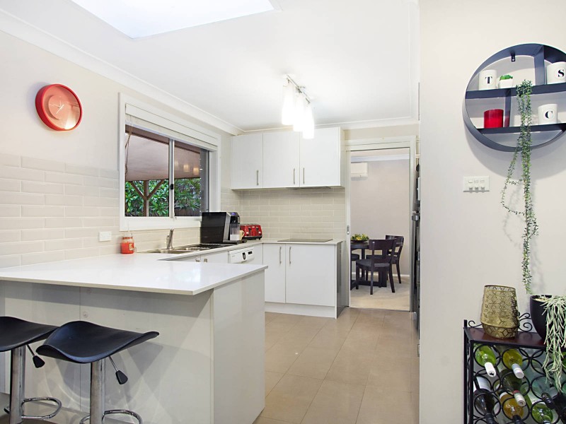 27 Prescott Circuit, Quakers Hill NSW 2763