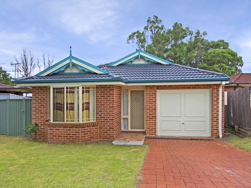 28 Molong Street, Quakers Hill NSW 2763