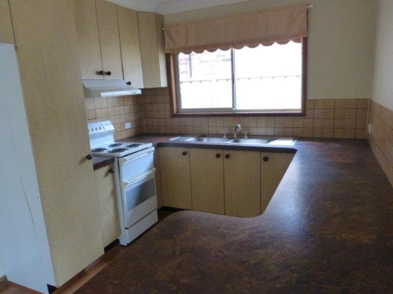 71 Warrimoo Drive, Quakers Hill NSW 2763