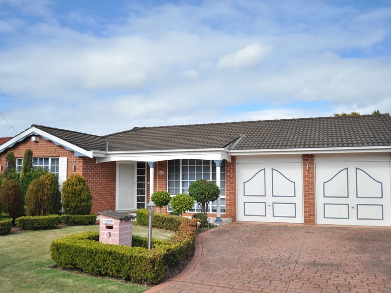 3 Alfred Place, Quakers Hill NSW 2763