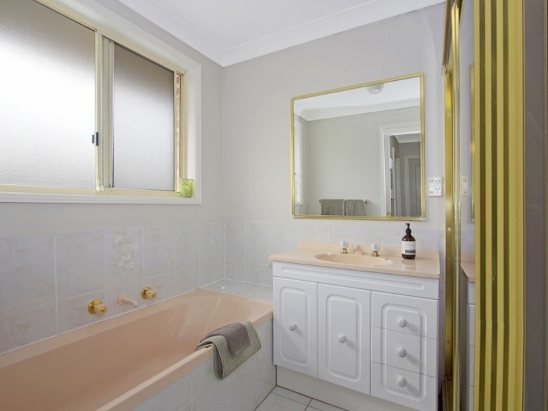 2/28 Reycroft Ave, Quakers Hill NSW 2763