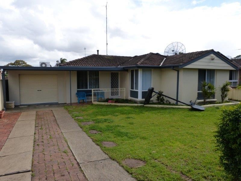 14 Torrance Crescent, Quakers Hill NSW 2763