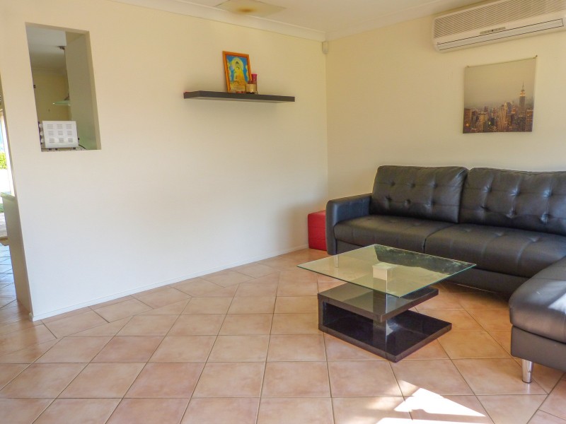 1 Aimee Street, Quakers Hill NSW 2763