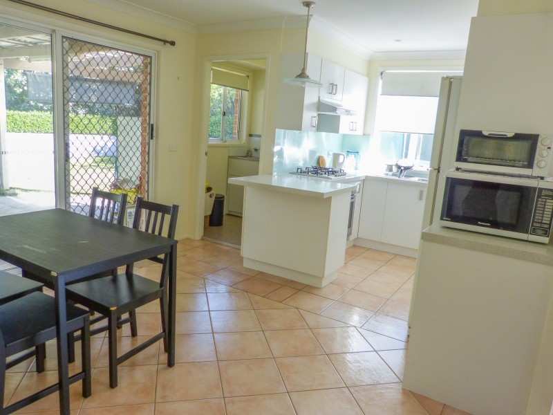 1 Aimee Street, Quakers Hill NSW 2763