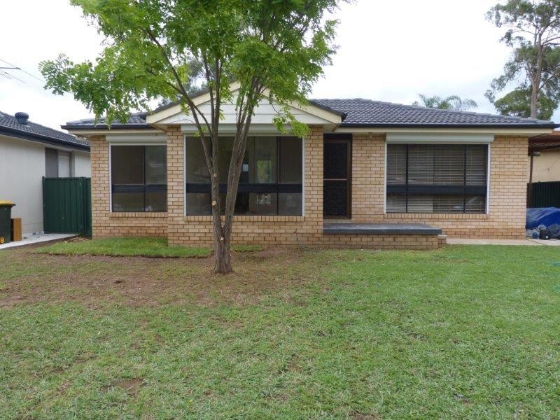 8 Anthea Place, Dean Park NSW 2761