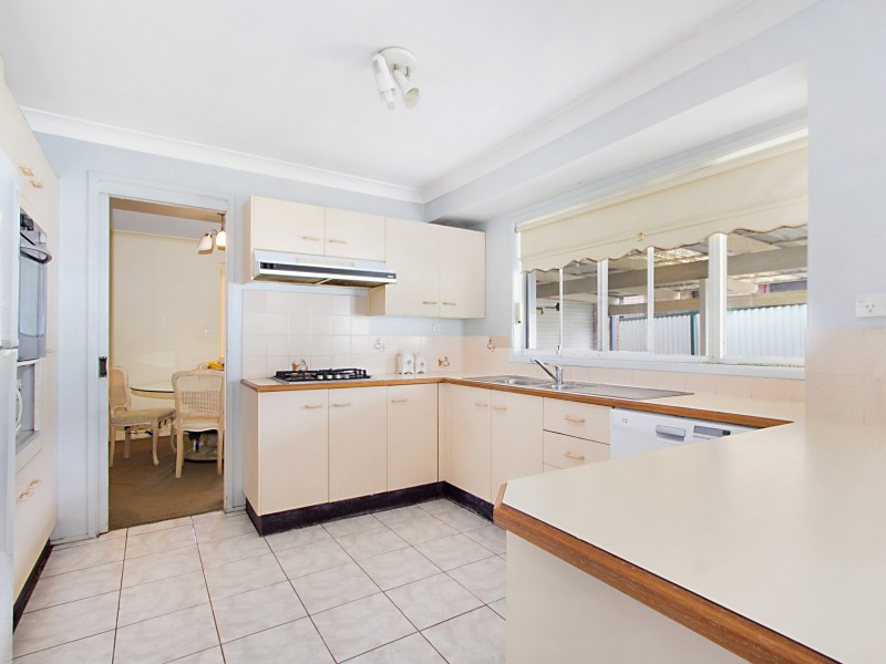 34 Goddard Crescent, Quakers Hill NSW 2763