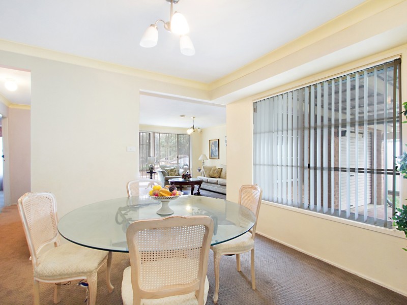 34 Goddard Crescent, Quakers Hill NSW 2763