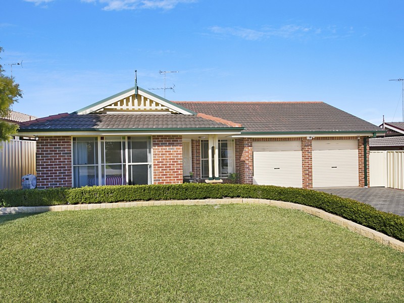34 Pagoda Cres, Quakers Hill NSW 2763