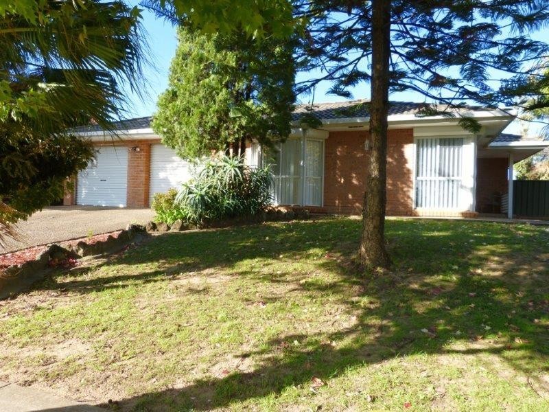 77 Calandra Avenue, Quakers Hill NSW 2763