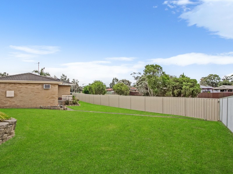 137 Lovegrove Drive, Quakers Hill NSW 2763