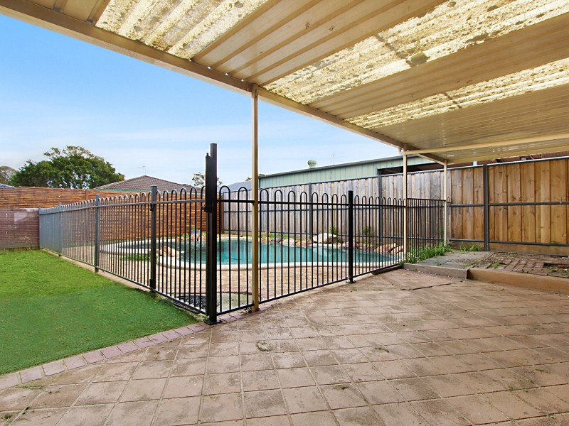 15  Devlin Place, Quakers Hill NSW 2763