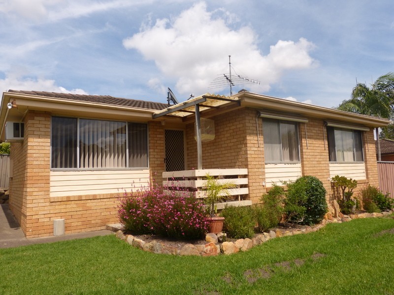 137 Lovegrove Drive, Quakers Hill NSW 2763