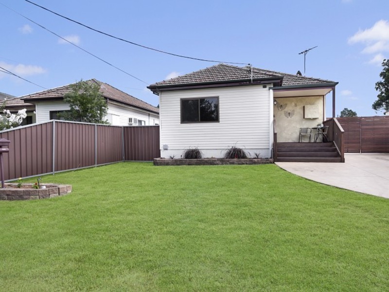 38 Robinson Street, Riverstone NSW 2765