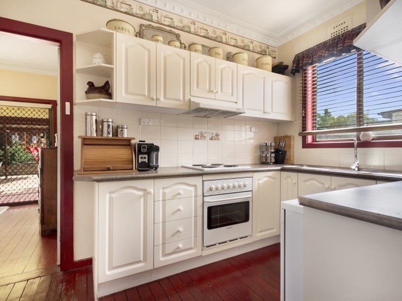 38 Robinson Street, Riverstone NSW 2765