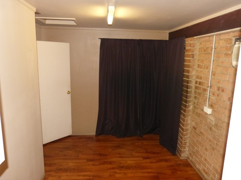 102 Wilson Road, Quakers Hill NSW 2763