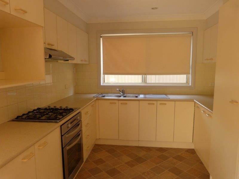 8/46 Hillcrest Road, Quakers Hill NSW 2763