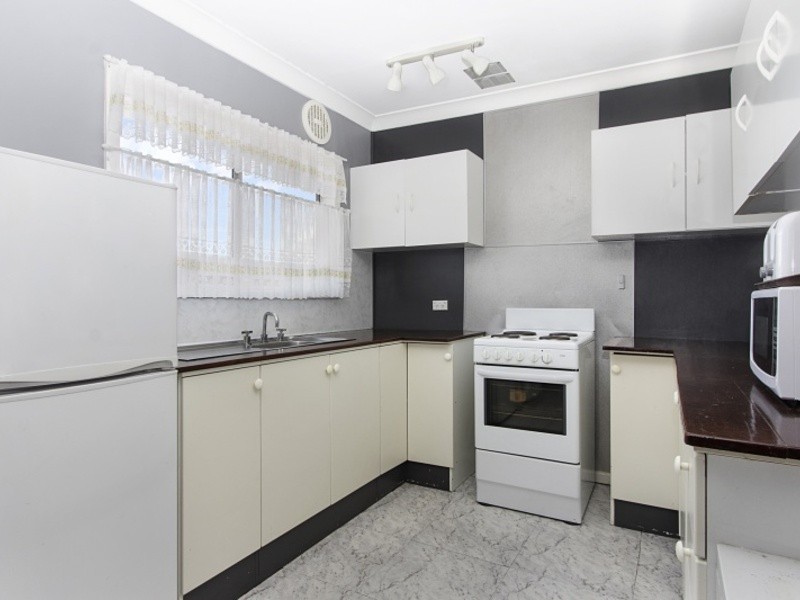 6  Franklin Crescent, Blackett NSW 2770