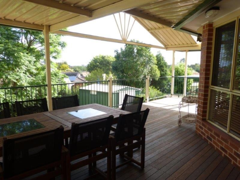 12 Gwydir Avenue, Quakers Hill NSW 2763