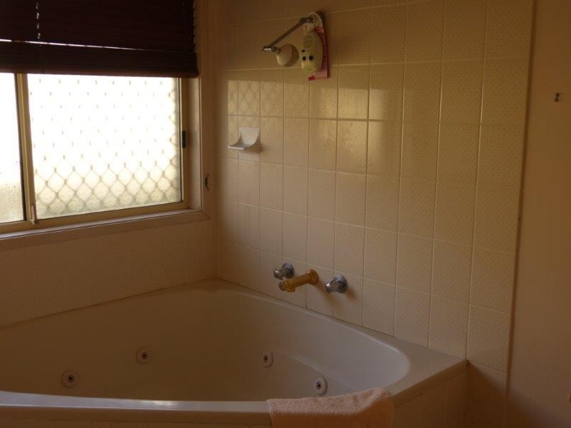 9 Reycroft Avenue, Quakers Hill NSW 2763