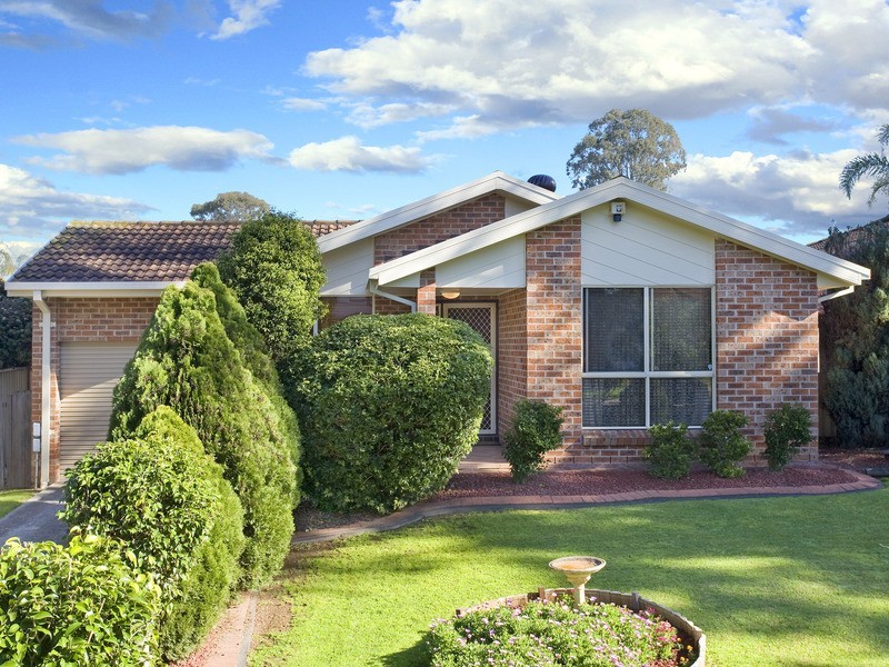 3 Tully Place, Quakers Hill NSW 2763