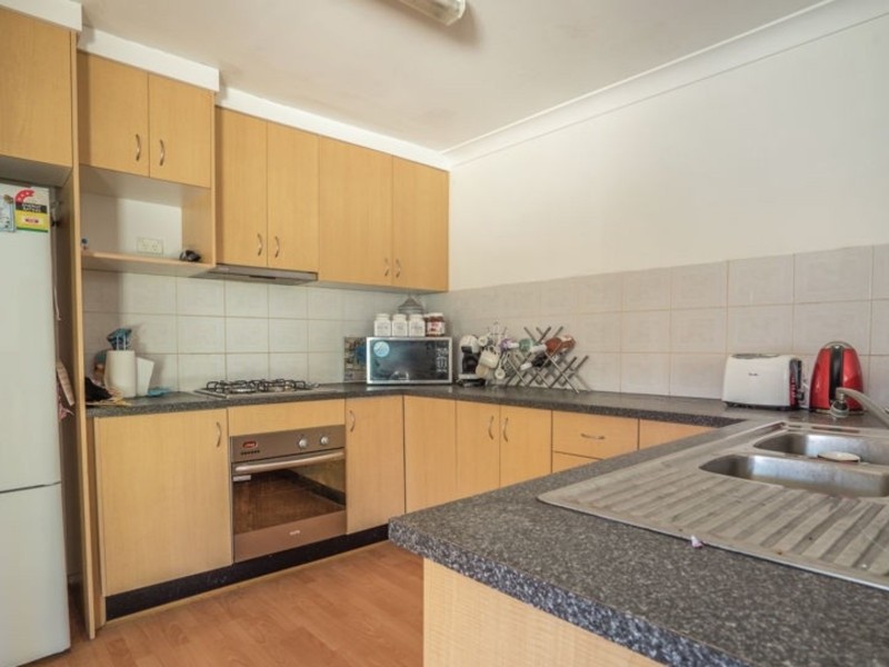 11 Toomey Crescent, Quakers Hill NSW 2763