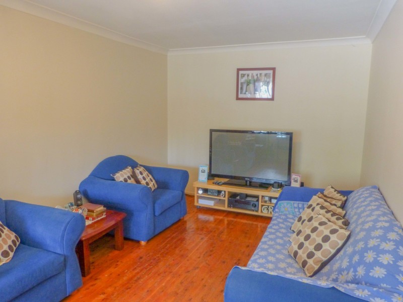 34 Chaplin Crescent, Quakers Hill NSW 2763