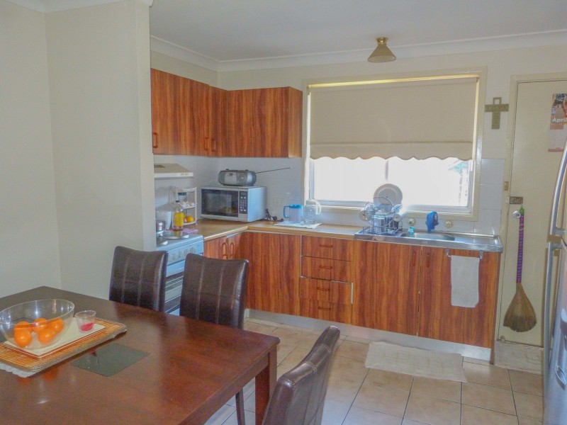 34 Chaplin Crescent, Quakers Hill NSW 2763