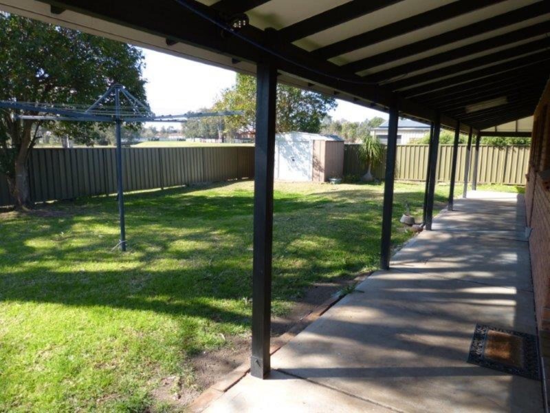 39a Lalor Road, Quakers Hill NSW 2763