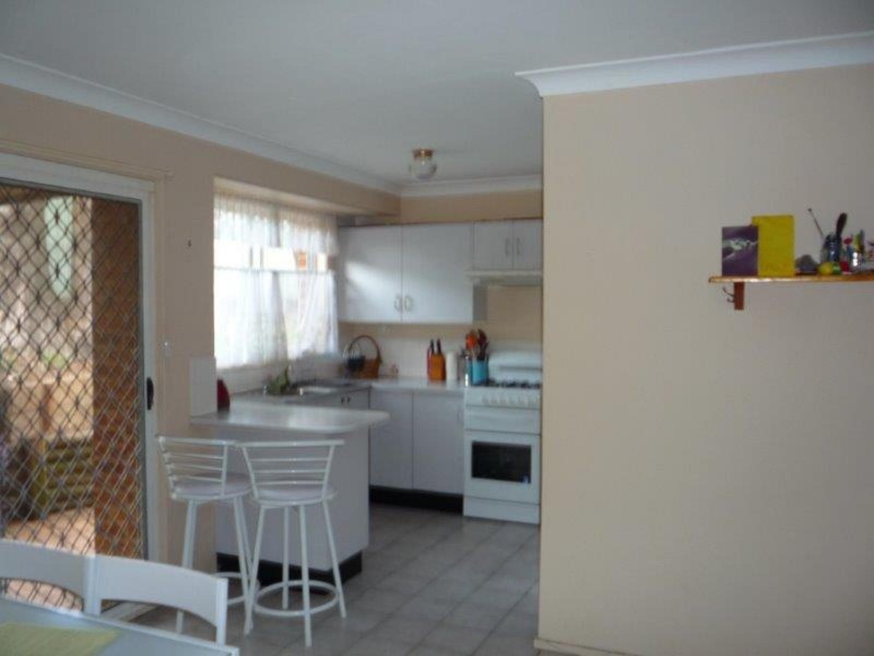 8 Tully Place, Quakers Hill NSW 2763