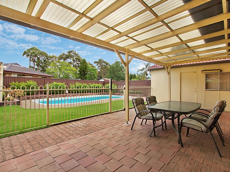 27 Lobelia Crescent, Quakers Hill NSW 2763